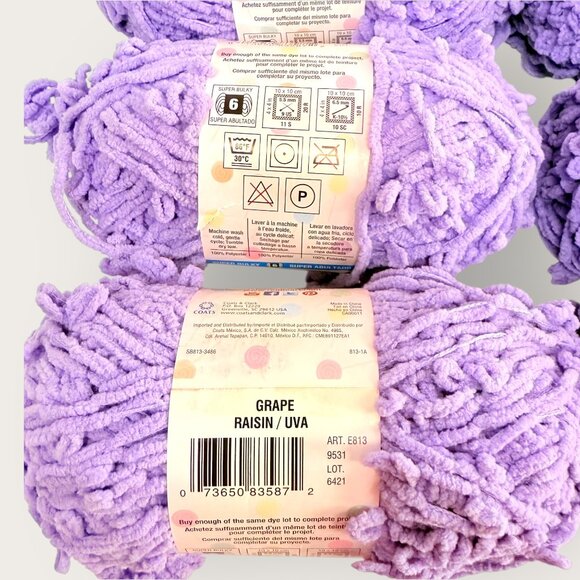 Lot of 9 Red Heart Lolli Super Bulky Yarn Grape Purple Color - Picture 3 of 3